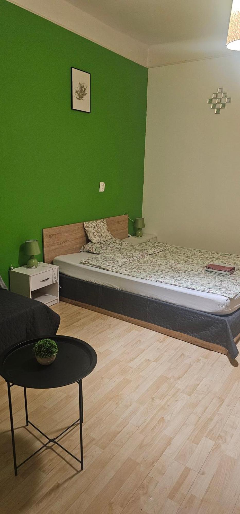 Zizi Apartman Debrecen Extérieur photo